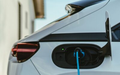 ¿Bajarán los precios de las baterías de los coches eléctricos?