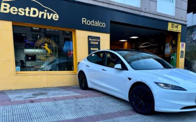 Reparar o revisar tu Tesla, más cerca de lo que crees 